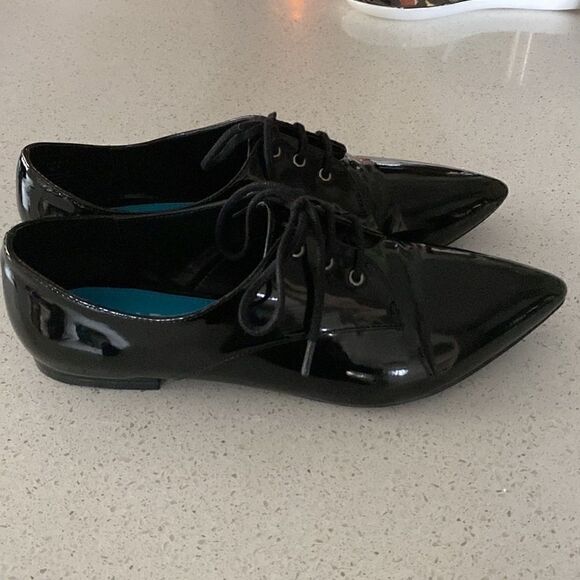 Tildon Astoria Black Shiny Laced Pointed Flats Slip Ons 6 1/2 Goth Witch Street - Picture 15 of 15